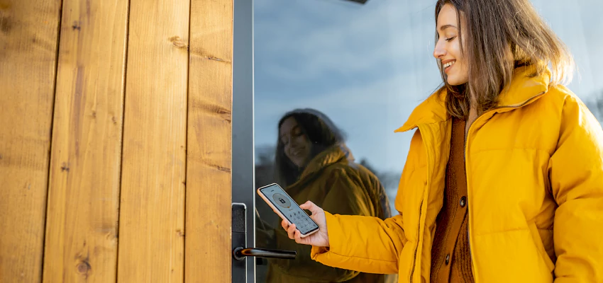 Fingerprint Smart Locks Installation Services in Apple Valley, California