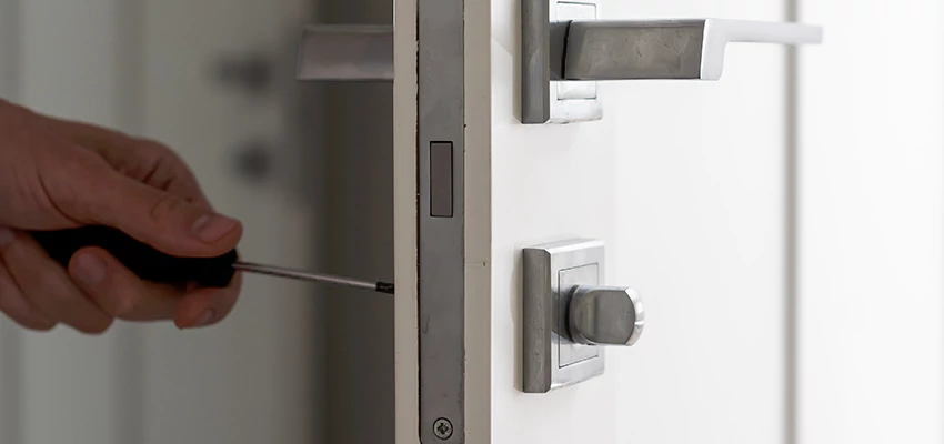 Key Programming Locksmith Open Now in Apple Valley, California